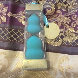 Beauty blender sponges